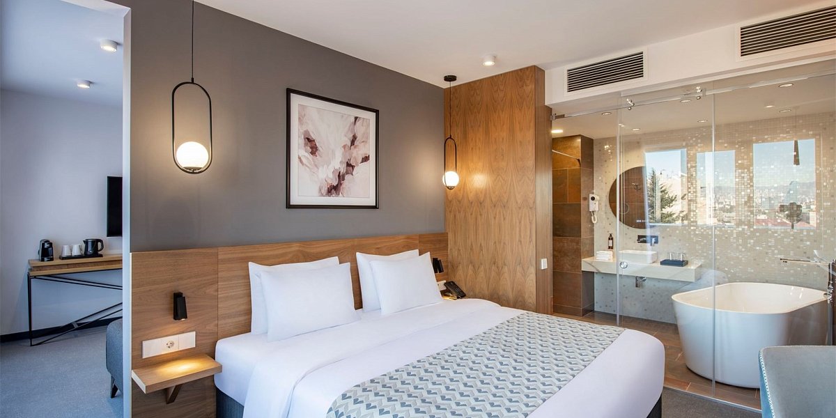 CLOCKS HOTEL Tbilisi official website